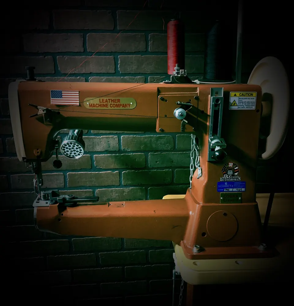 JP Custom Leatherworks Cobra Class 4 stitching machine